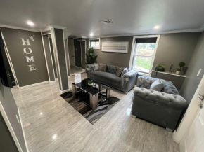 Hermoso APT 3 habitaciones, con 2 parking, laundry, 4tv, 11 mi manhattan